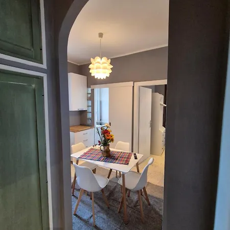 Apartament House In Esquilino Colosseum